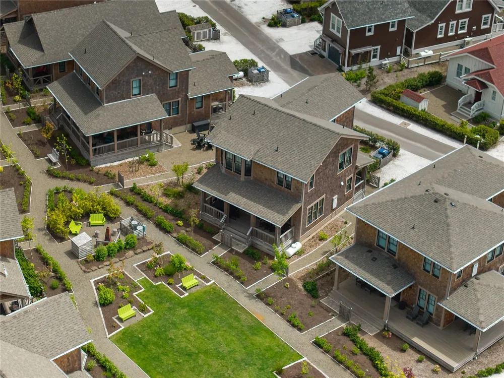 41 Cedar Run Loop Pacific Beach, WA 98571
