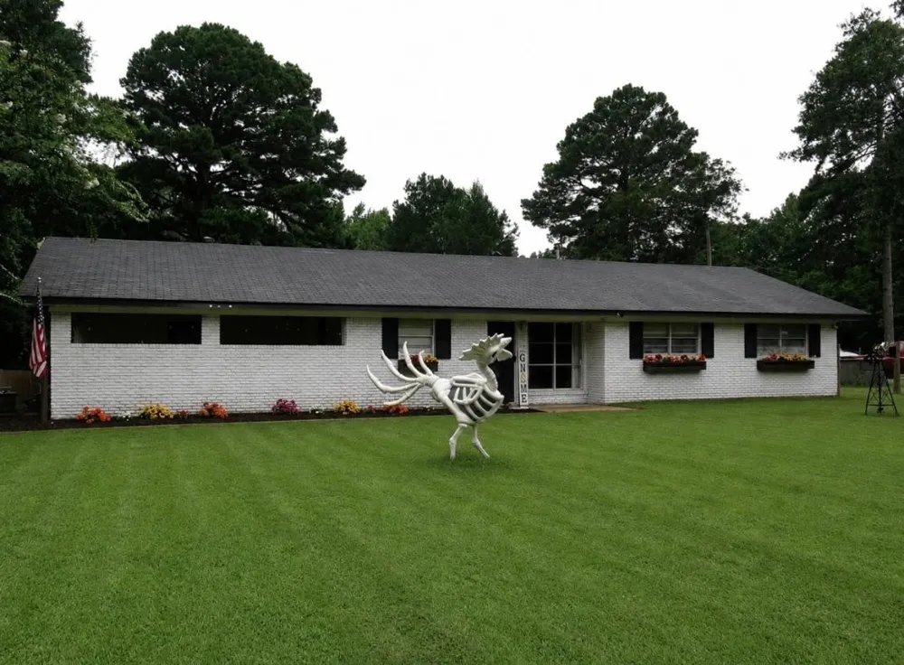 24133 Highway 157 Springhill, LA 71075