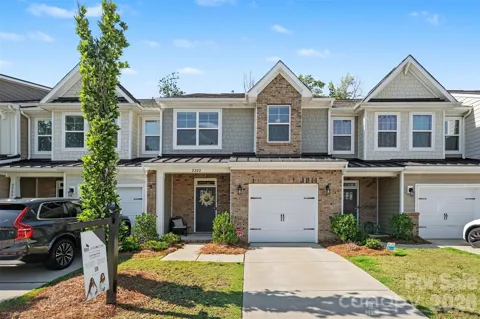 2202 Bexar Trail