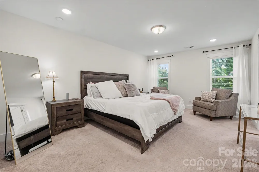 2202 Bexar Trail Matthews, NC 28105