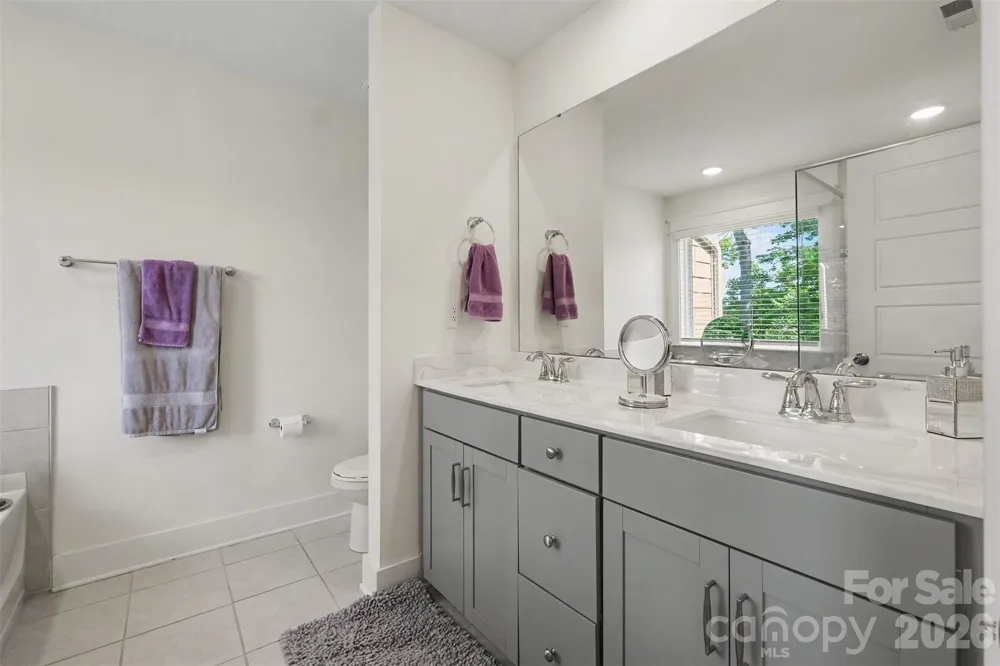 2202 Bexar Trail Matthews, NC 28105