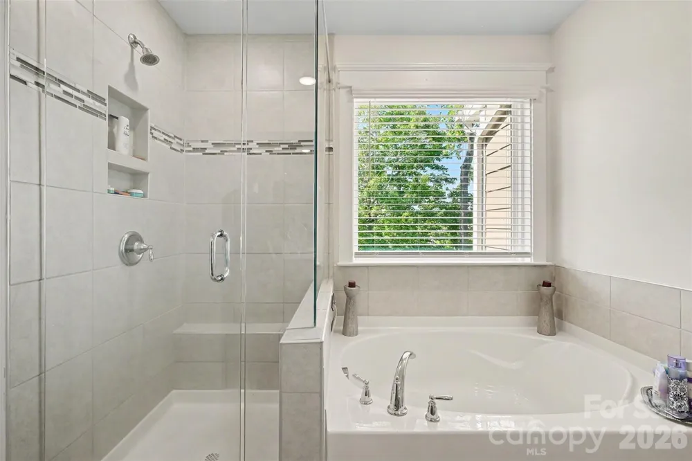 2202 Bexar Trail Matthews, NC 28105