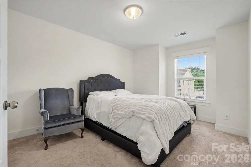 2202 Bexar Trail Matthews, NC 28105