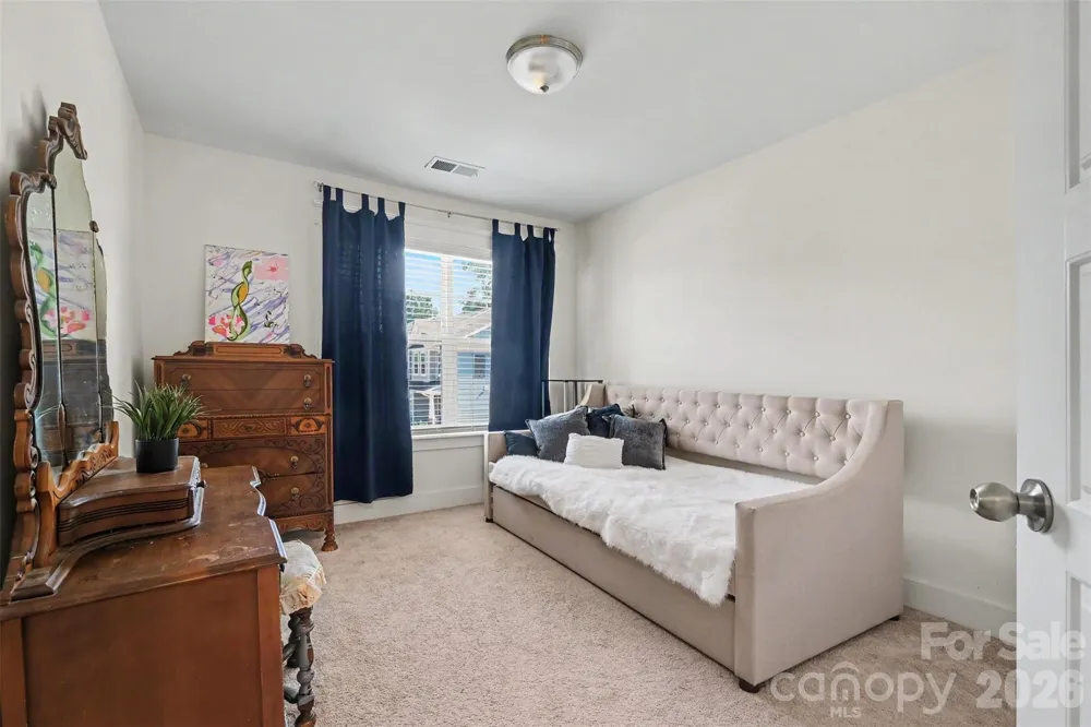 2202 Bexar Trail Matthews, NC 28105