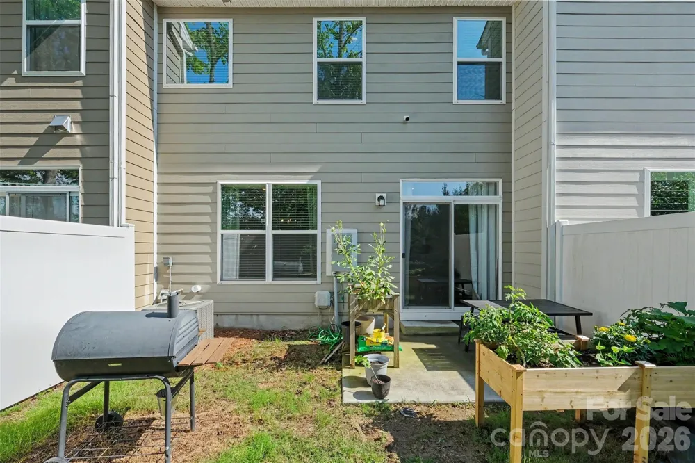 2202 Bexar Trail Matthews, NC 28105