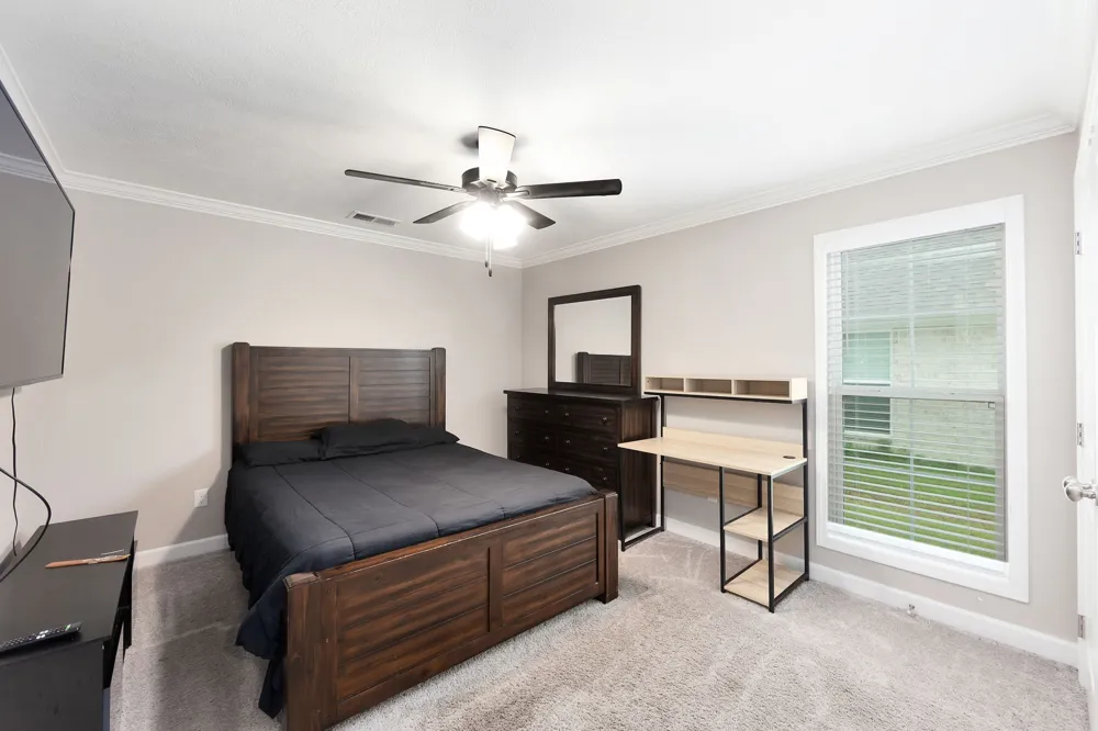 54 Golden Brooke Dr Jackson, TN 38305