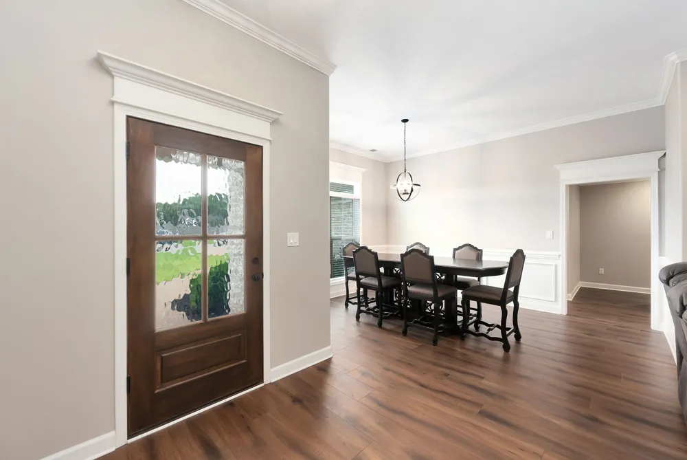 54 Golden Brooke Dr Jackson, TN 38305