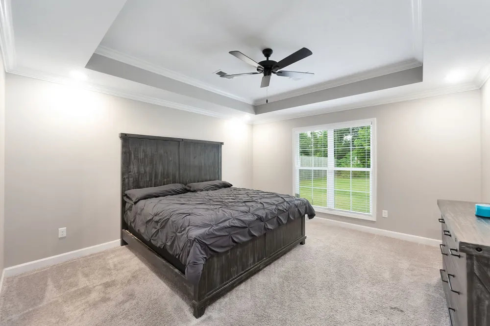 54 Golden Brooke Dr Jackson, TN 38305