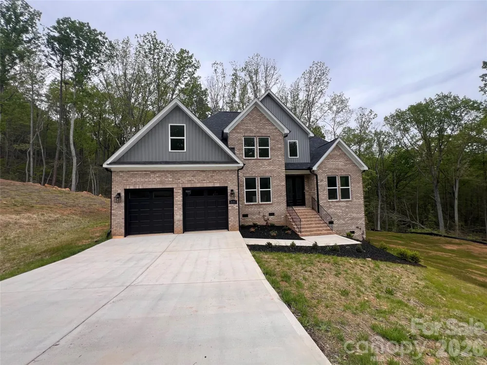 236 Mark Ryan Lane Dallas, NC 28034