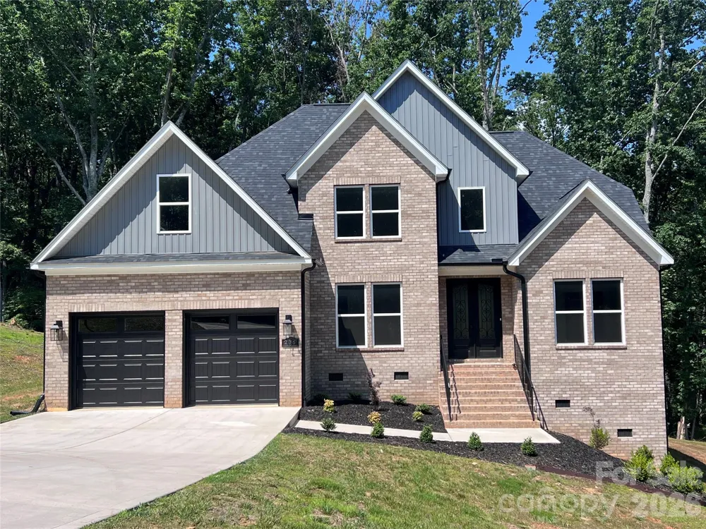236 Mark Ryan Lane Dallas, NC 28034