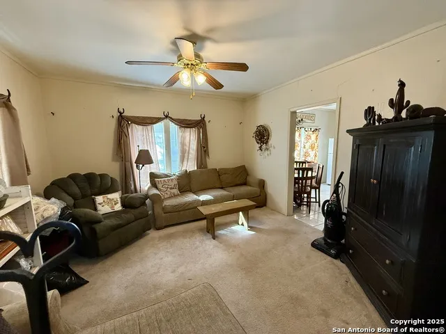 705 Weir Karnes City, TX 78118