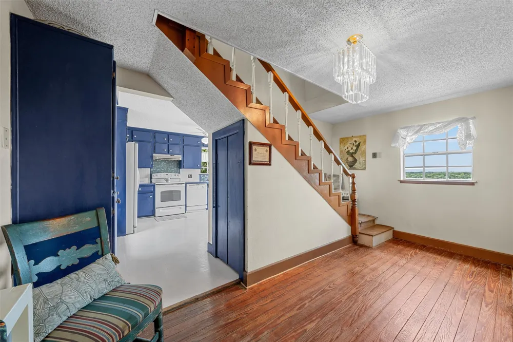 8395 STATE HIGHWAY 22 Meridian, TX 76665