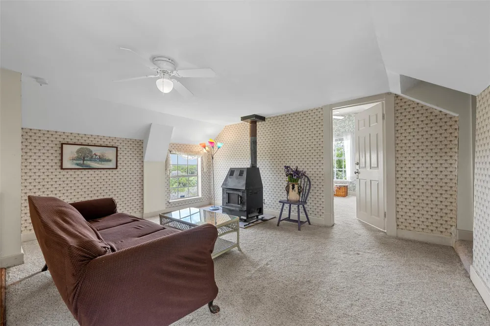 8395 STATE HIGHWAY 22 Meridian, TX 76665