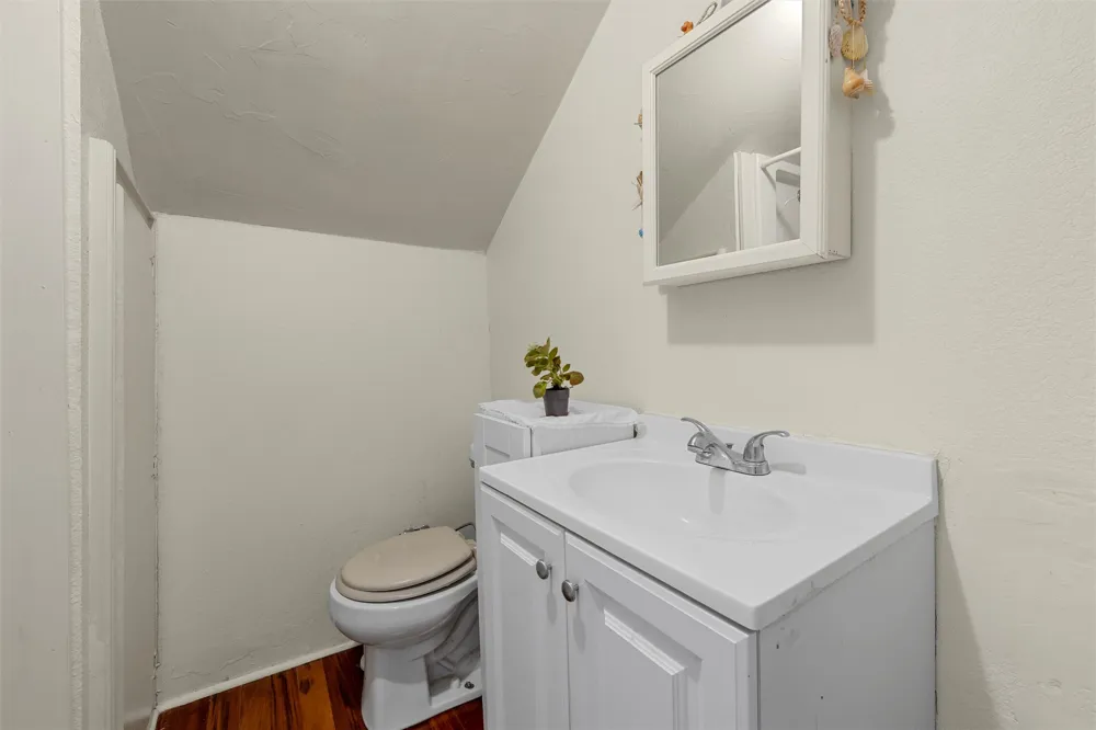 8395 STATE HIGHWAY 22 Meridian, TX 76665