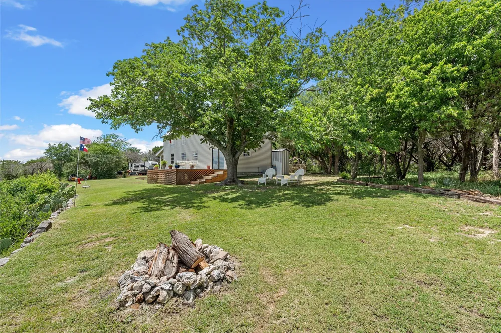 8395 STATE HIGHWAY 22 Meridian, TX 76665