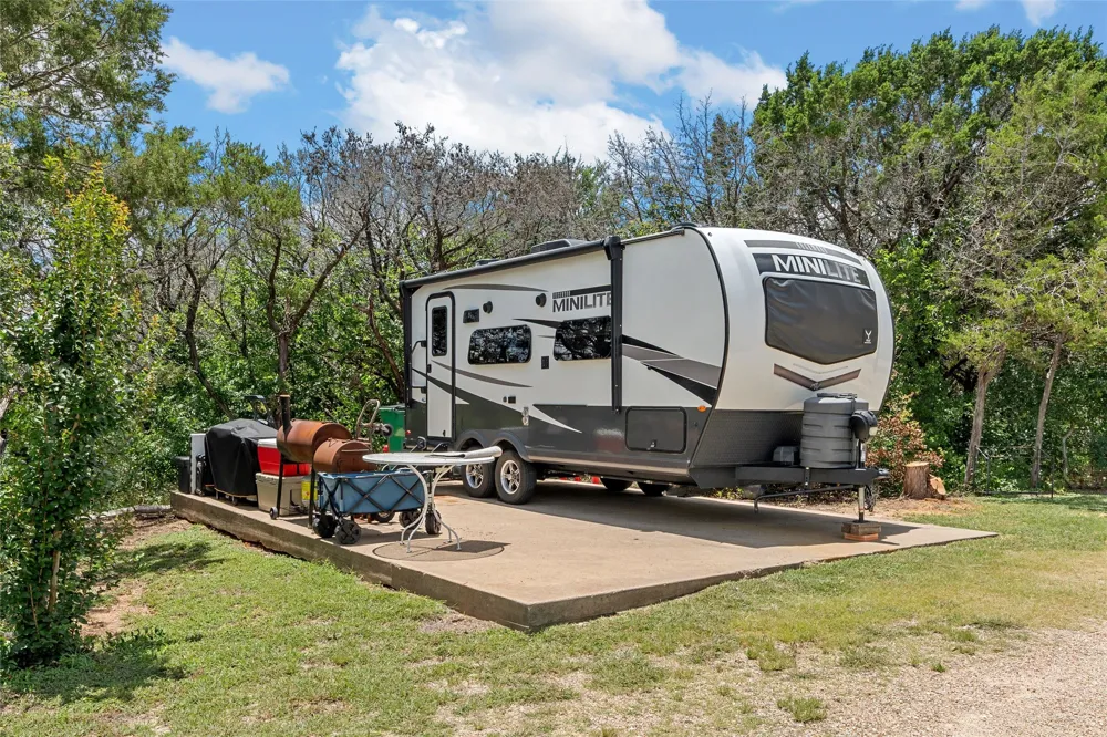 8395 STATE HIGHWAY 22 Meridian, TX 76665