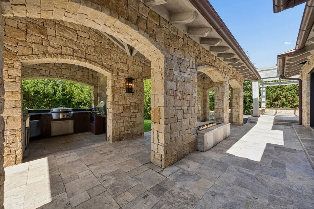 2006 Nighthawk Court Westlake, TX 76262