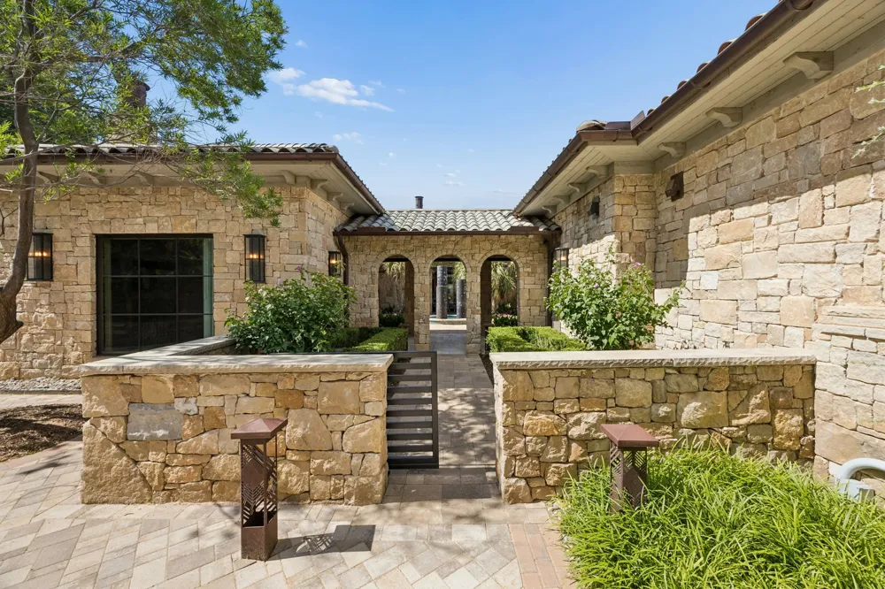 2006 Nighthawk Court Westlake, TX 76262