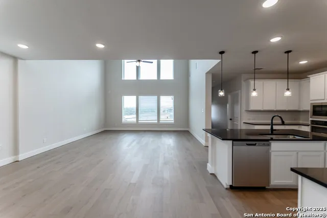 145 Hazel Way Mico, TX 78066