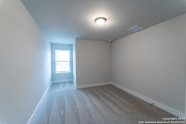192 Ednie Ln Mico, TX 78066