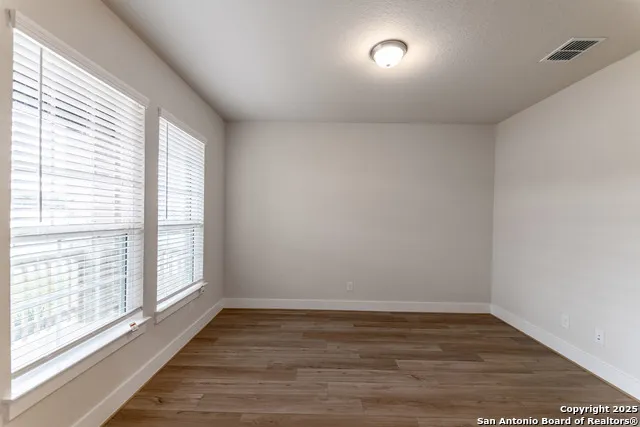192 Ednie Ln Mico, TX 78066