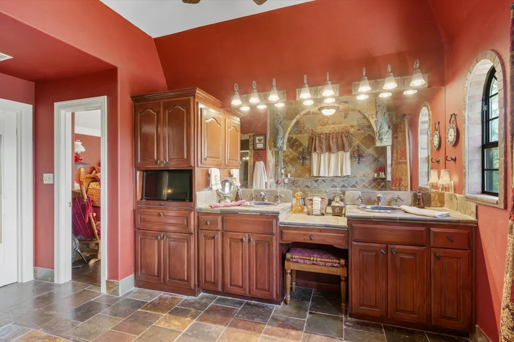1056 County Road 3810 Hawkins, TX 75765