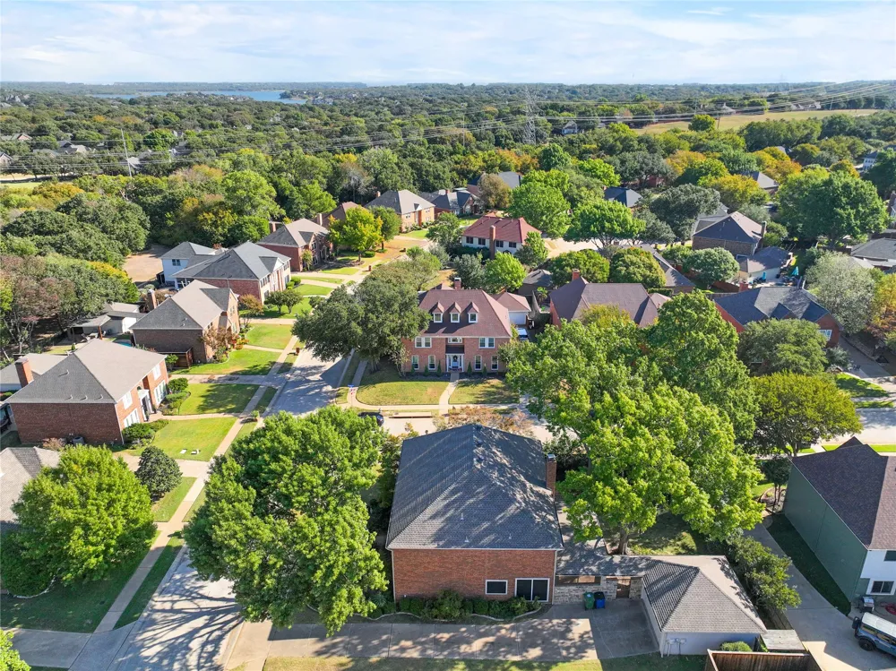 905 Silverthorne Trail Highland Village, TX 75077