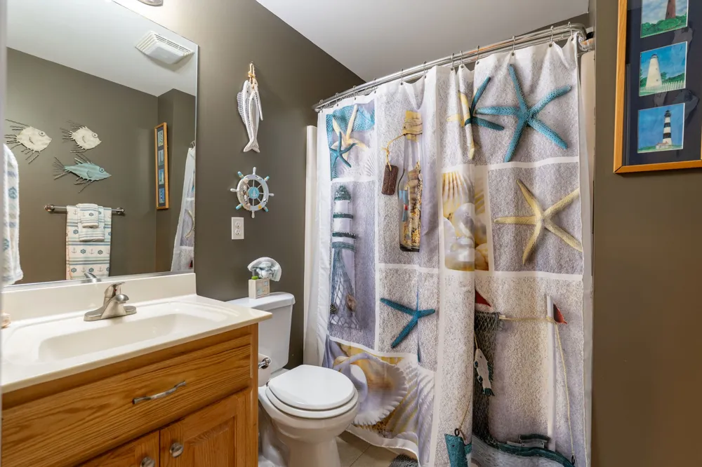 153 Center Point Dr Summertown, TN 38483