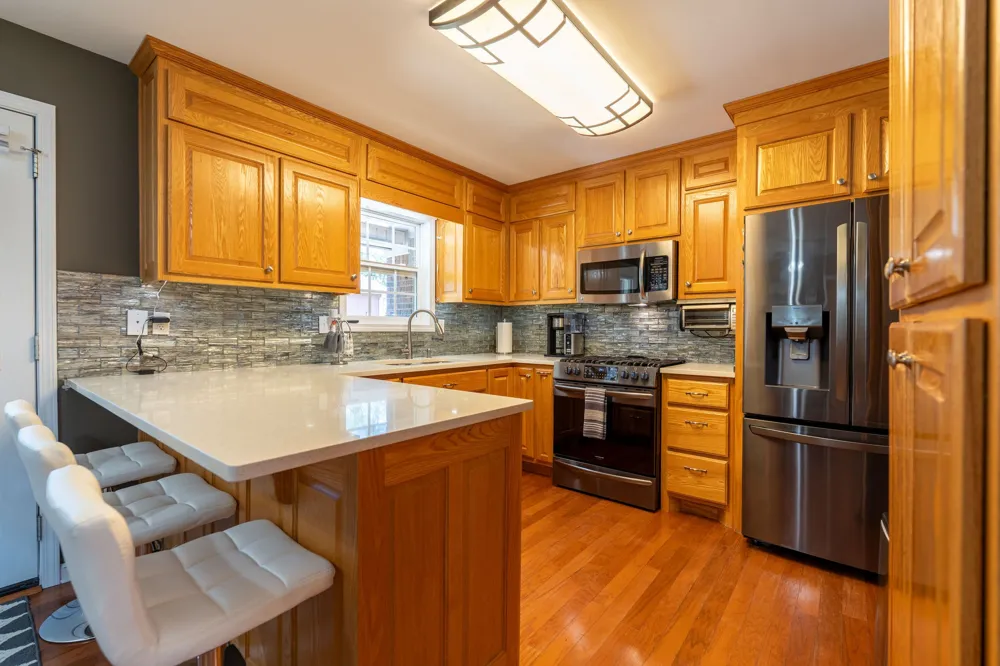 153 Center Point Dr Summertown, TN 38483