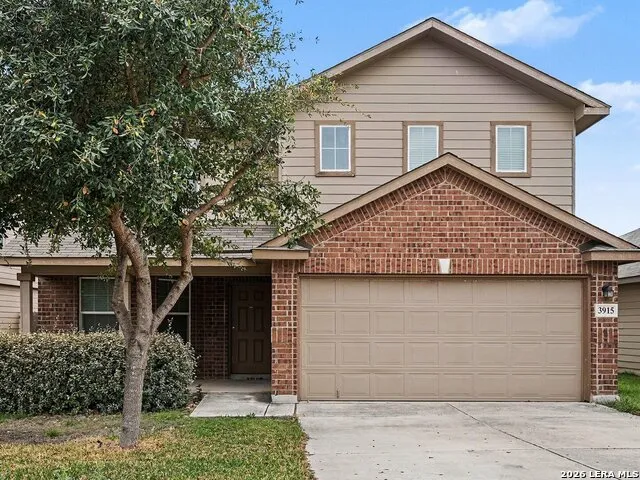3915 Goliad Ford
