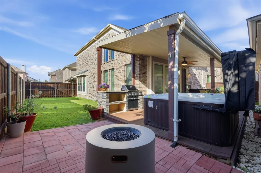 8316 Inverness The Colony, TX 75056