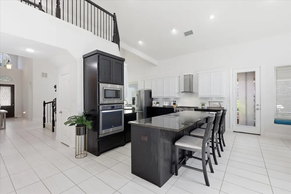 8316 Inverness The Colony, TX 75056