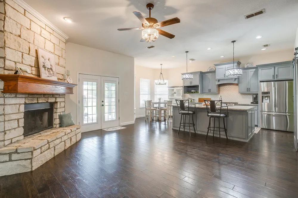 3009 Big Springs Drive Joshua, TX 76058
