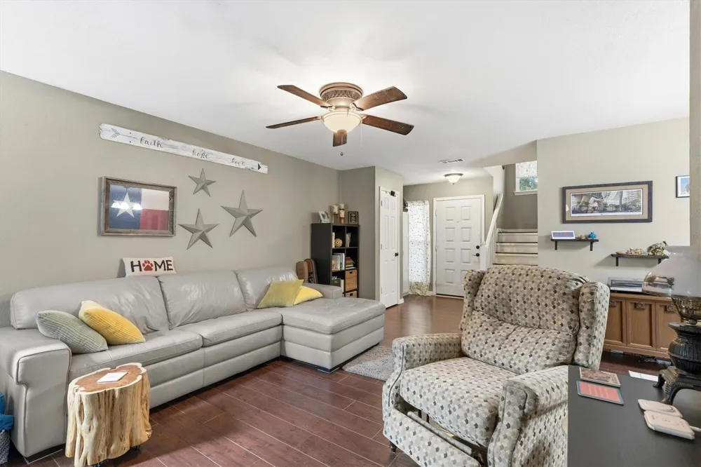 246 Mccarley Place McKinney, TX 75071