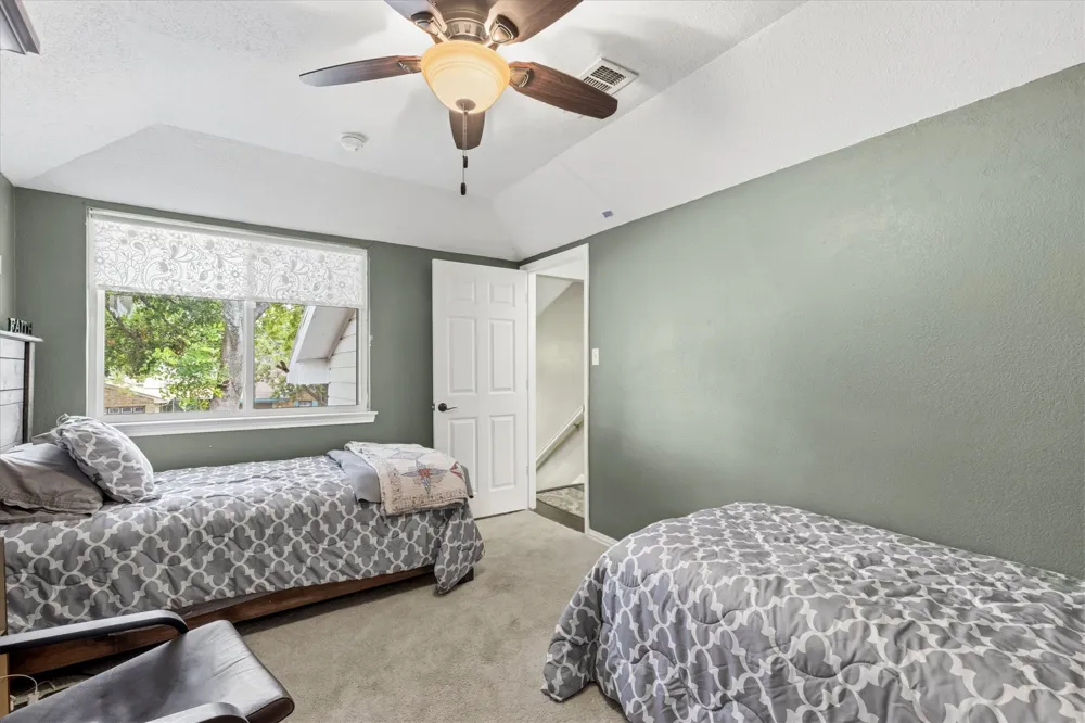 246 Mccarley Place McKinney, TX 75071
