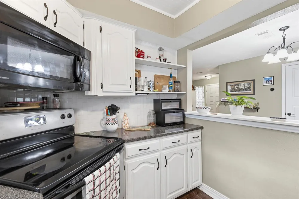 246 Mccarley Place McKinney, TX 75071