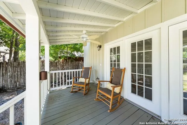 105 E. Centre St Fredericksburg, TX 78624