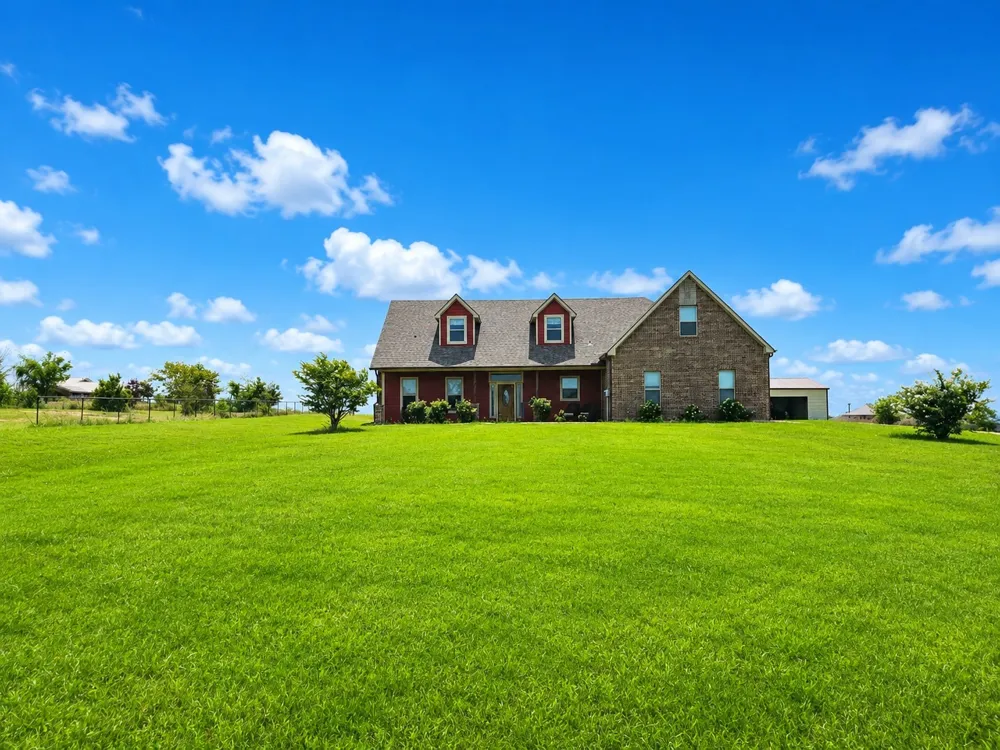 3028 Harrell Road Howe, TX 75459