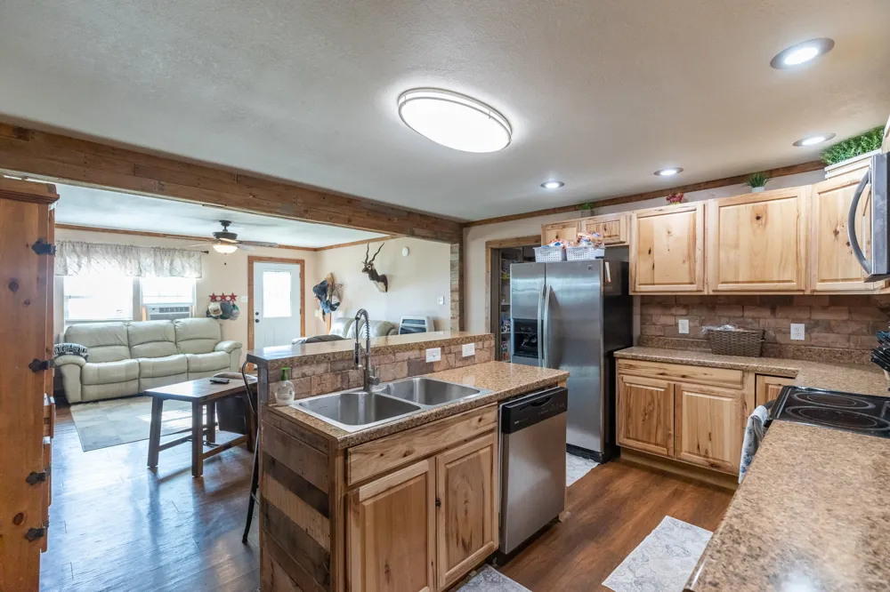 2143 County Road 113 Clyde, TX 79510