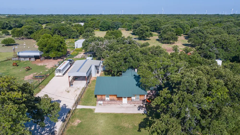 2143 County Road 113 Clyde, TX 79510