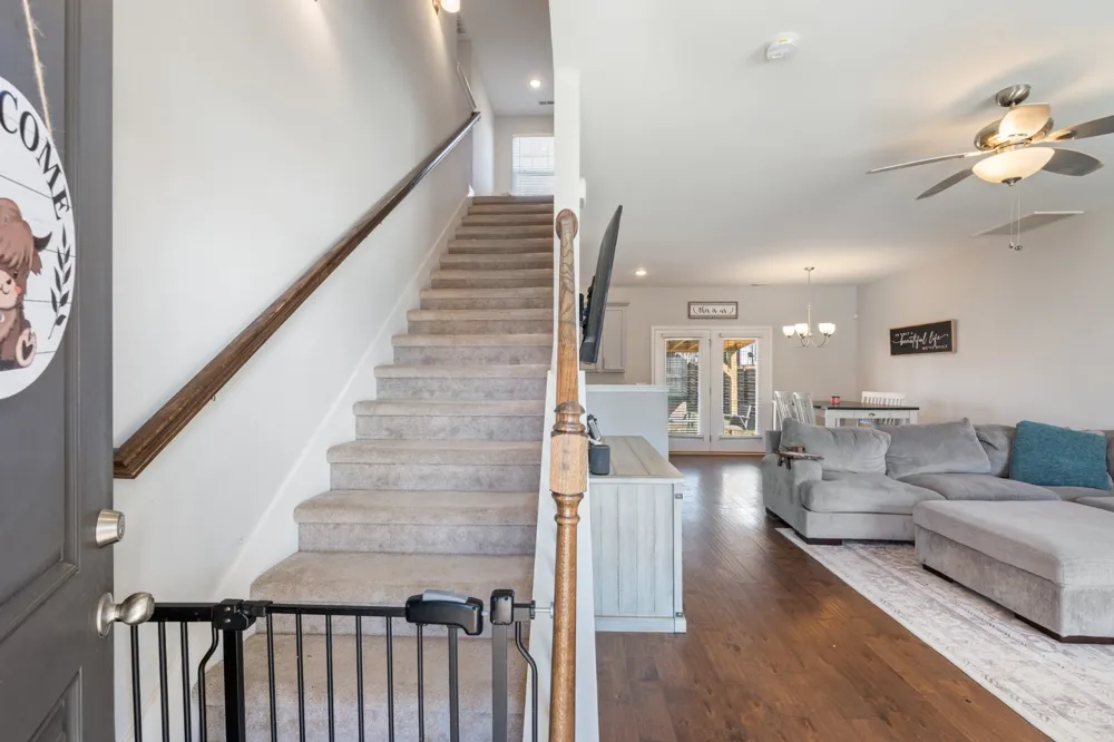714 Monarchos Bnd Burns, TN 37029