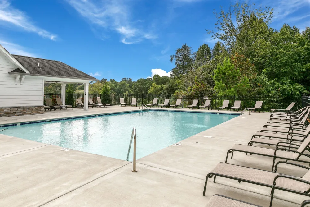 714 Monarchos Bnd Burns, TN 37029