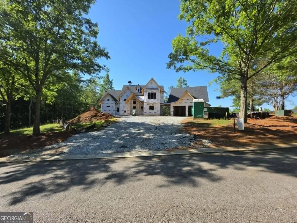 343 Currahee Club DR Toccoa, GA 30577