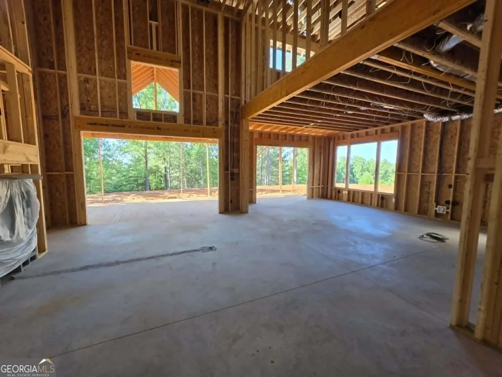 343 Currahee Club DR Toccoa, GA 30577