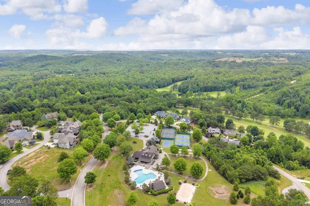 343 Currahee Club DR Toccoa, GA 30577