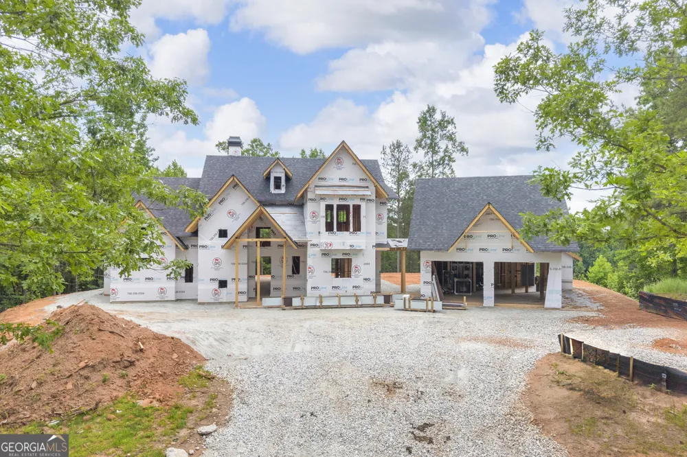 343 Currahee Club DR Toccoa, GA 30577