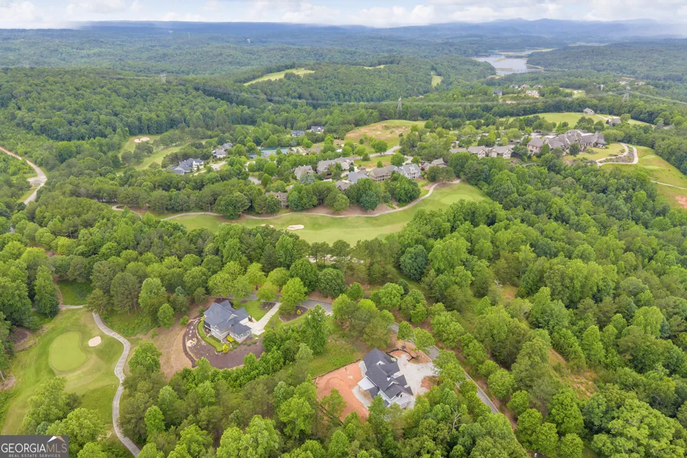 343 Currahee Club DR Toccoa, GA 30577