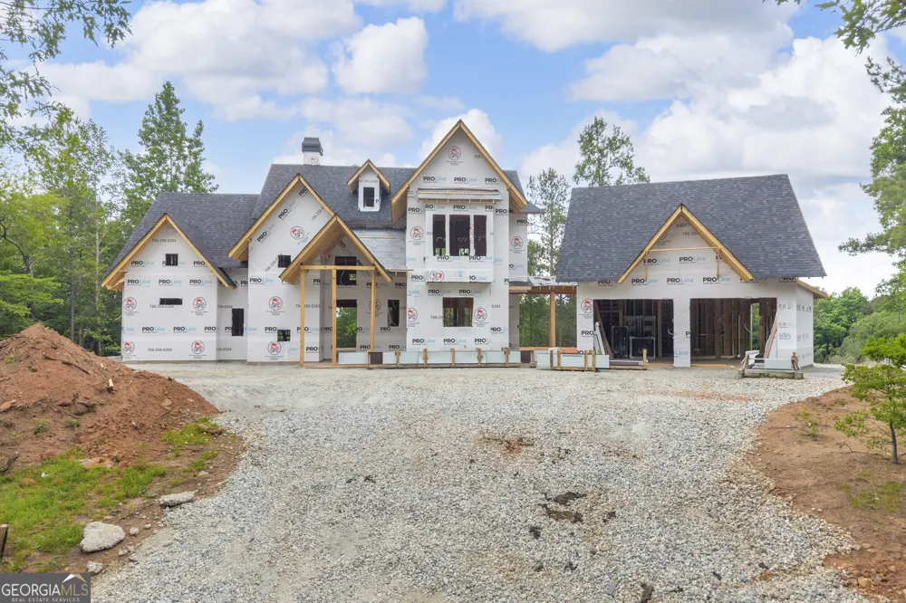 343 Currahee Club DR Toccoa, GA 30577