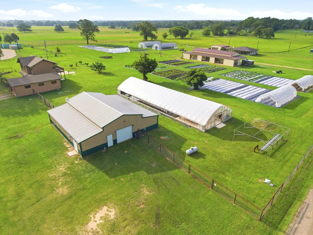 4020 FM 515 Emory, TX 75440