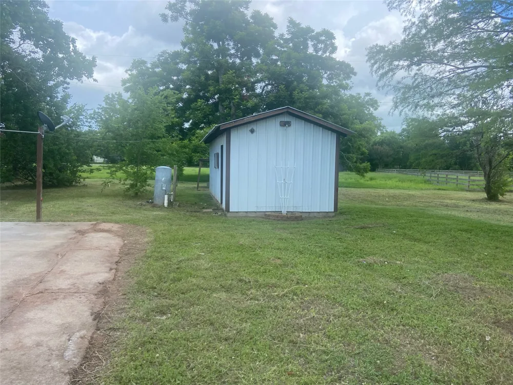 416 Fort Bend Drive Simonton, TX 77485